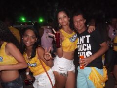 Oktober 10 Anos